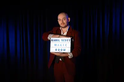 Magic Room od Kamil Scott